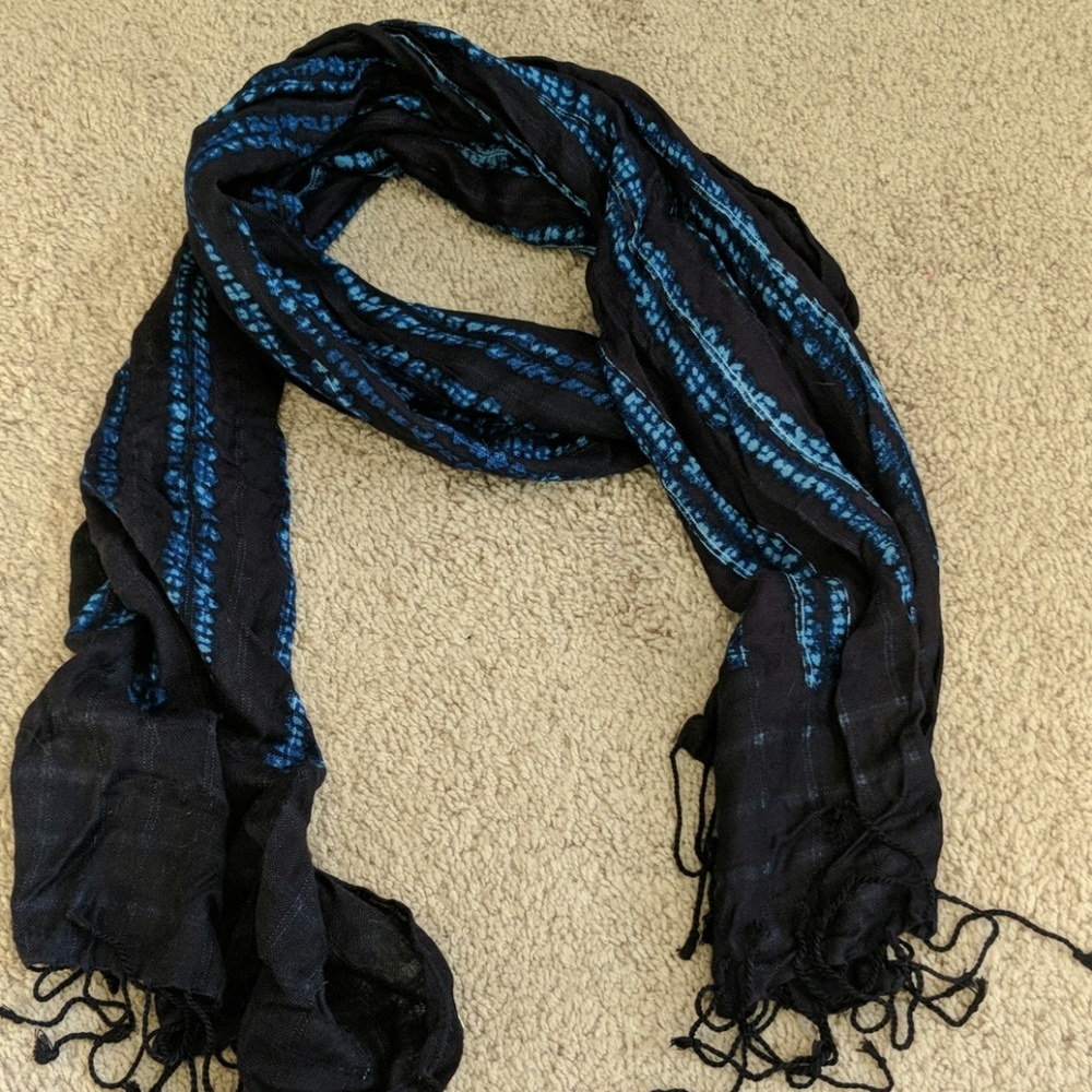 Blue tie-dye scarf